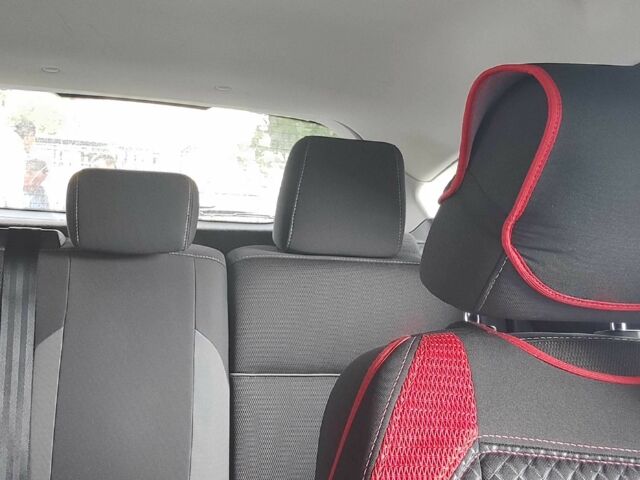 Форд Фокус 2013 в Тараще на Automoto.ua Красный Форд Фокус, объемом двигателя 2 л и пробегом 197 тыс. км за 6500 $, фото 2 на Automoto.ua