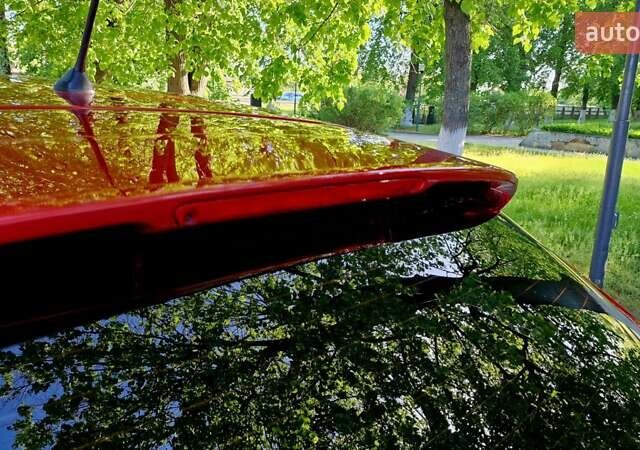 Форд Фокус 2013 в Харькове на Automoto.ua Красный Форд Фокус, объемом двигателя 1 л и пробегом 85 тыс. км за 8470 $, фото 39 на Automoto.ua