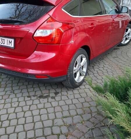 Червоний Форд Фокус, об'ємом двигуна 1 л та пробігом 160 тис. км за 8600 $, фото 3 на Automoto.ua