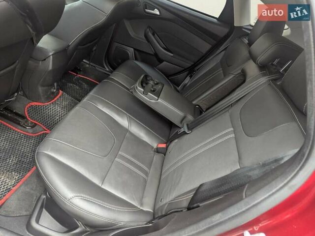 Червоний Форд Фокус, об'ємом двигуна 2 л та пробігом 120 тис. км за 7999 $, фото 26 на Automoto.ua