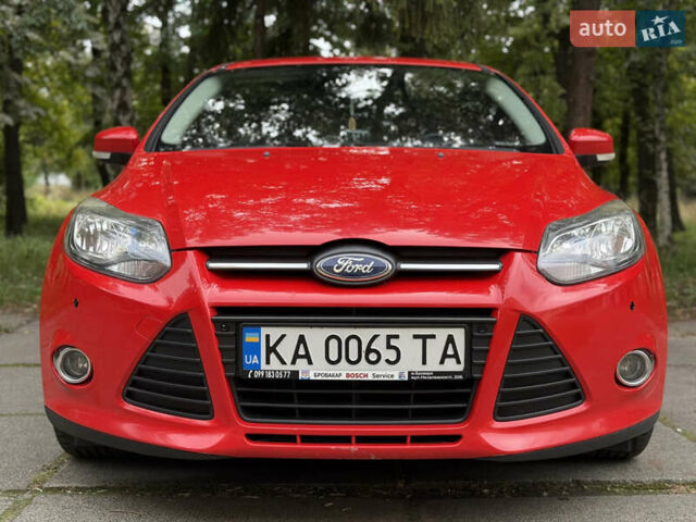 Красный Форд Фокус, объемом двигателя 1 л и пробегом 205 тыс. км за 5999 $, фото 12 на Automoto.ua