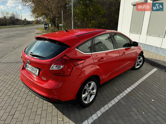 Червоний Форд Фокус, об'ємом двигуна 1 л та пробігом 160 тис. км за 6500 $, фото 9 на Automoto.ua