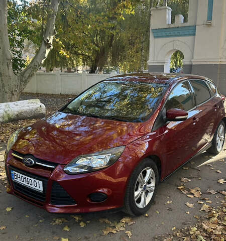 Форд Фокус 2013 в Беляевке на Automoto.ua Красный Форд Фокус, объемом двигателя 2 л и пробегом 138 тыс. км за 7100 $, фото 1 на Automoto.ua