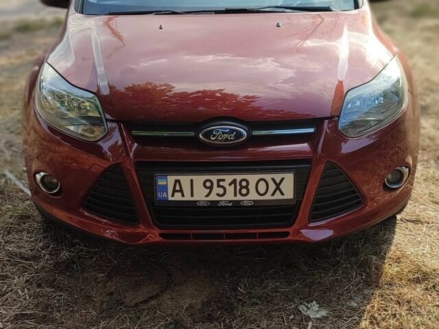 Форд Фокус 2013 в Тараще на Automoto.ua Красный Форд Фокус, объемом двигателя 2 л и пробегом 197 тыс. км за 6500 $, фото 3 на Automoto.ua