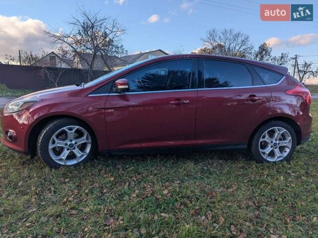 Червоний Форд Фокус, об'ємом двигуна 2 л та пробігом 120 тис. км за 7999 $, фото 3 на Automoto.ua