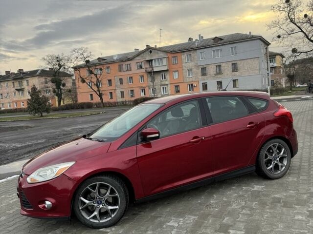 Красный Форд Фокус, объемом двигателя 2 л и пробегом 171 тыс. км за 8300 $, фото 1 на Automoto.ua