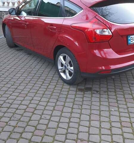 Червоний Форд Фокус, об'ємом двигуна 1 л та пробігом 160 тис. км за 8600 $, фото 5 на Automoto.ua