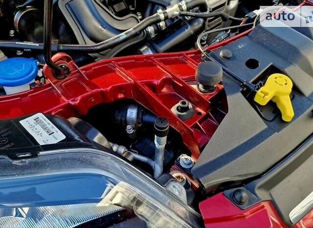 Красный Форд Фокус, объемом двигателя 1 л и пробегом 78 тыс. км за 8970 $, фото 61 на Automoto.ua