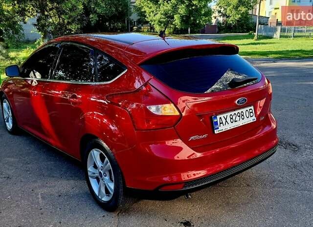Форд Фокус 2013 в Харькове на Automoto.ua Красный Форд Фокус, объемом двигателя 1 л и пробегом 85 тыс. км за 8470 $, фото 28 на Automoto.ua
