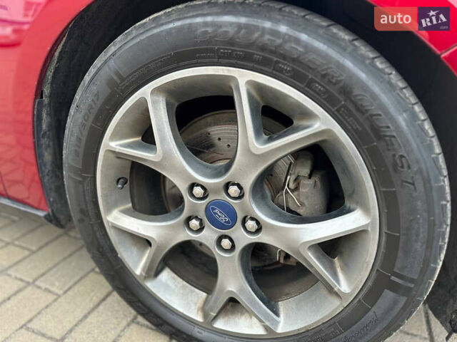 Червоний Форд Фокус, об'ємом двигуна 2 л та пробігом 144 тис. км за 8800 $, фото 46 на Automoto.ua