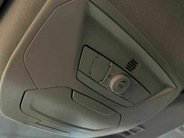 Червоний Форд Фокус, об'ємом двигуна 2 л та пробігом 171 тис. км за 8599 $, фото 17 на Automoto.ua