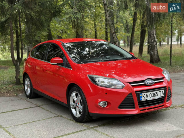 Красный Форд Фокус, объемом двигателя 1 л и пробегом 205 тыс. км за 5999 $, фото 16 на Automoto.ua