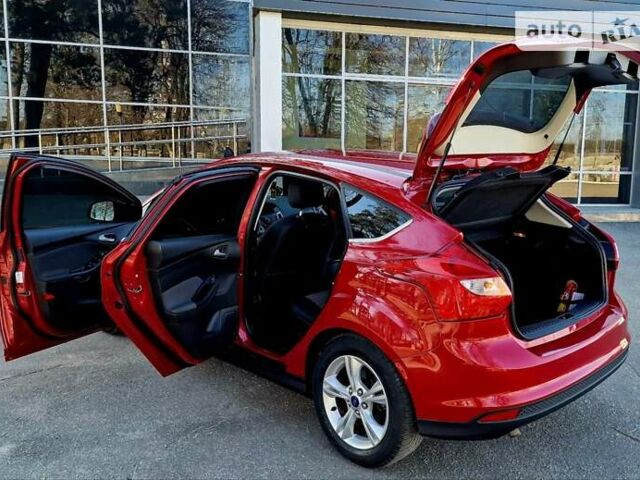 Червоний Форд Фокус, об'ємом двигуна 1 л та пробігом 78 тис. км за 8970 $, фото 32 на Automoto.ua
