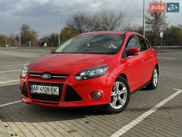 Червоний Форд Фокус, об'ємом двигуна 1 л та пробігом 160 тис. км за 6500 $, фото 1 на Automoto.ua