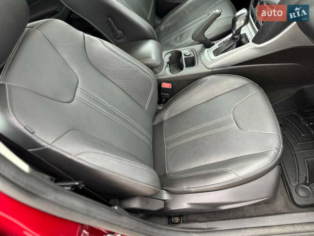 Червоний Форд Фокус, об'ємом двигуна 2 л та пробігом 144 тис. км за 8800 $, фото 30 на Automoto.ua