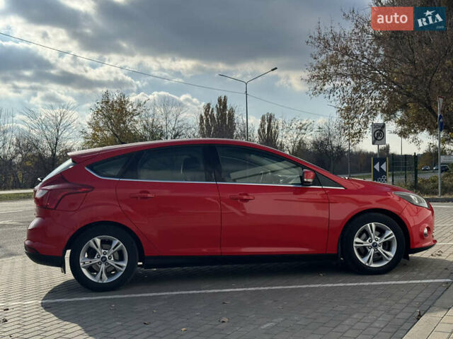 Червоний Форд Фокус, об'ємом двигуна 1 л та пробігом 160 тис. км за 6500 $, фото 29 на Automoto.ua