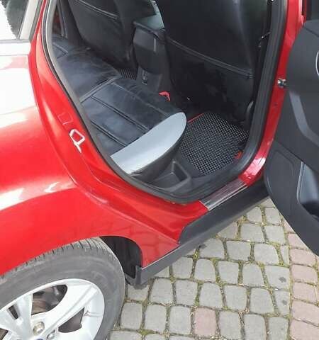 Червоний Форд Фокус, об'ємом двигуна 1 л та пробігом 160 тис. км за 8600 $, фото 10 на Automoto.ua