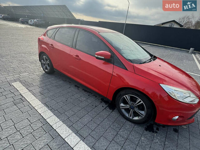 Красный Форд Фокус, объемом двигателя 2 л и пробегом 109 тыс. км за 7300 $, фото 1 на Automoto.ua