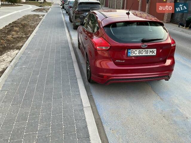 Красный Форд Фокус, объемом двигателя 2 л и пробегом 167 тыс. км за 7300 $, фото 15 на Automoto.ua