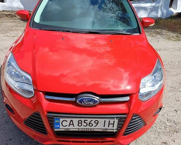 Червоний Форд Фокус, об'ємом двигуна 2 л та пробігом 181 тис. км за 6700 $, фото 5 на Automoto.ua