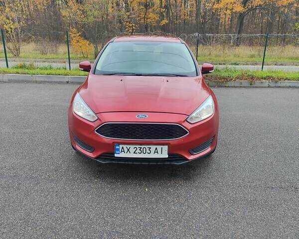 Форд Фокус 2015 в Харькове на Automoto.ua Красный Форд Фокус, объемом двигателя 1 л и пробегом 106 тыс. км за 6700 $, фото 1 на Automoto.ua