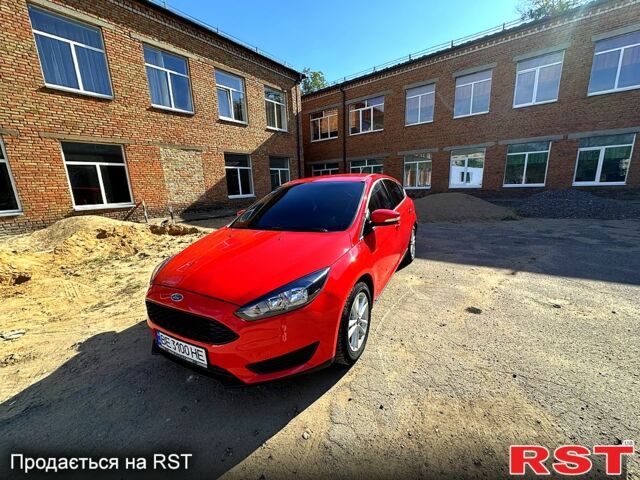 Красный Форд Фокус, объемом двигателя 2 л и пробегом 155 тыс. км за 9300 $, фото 1 на Automoto.ua