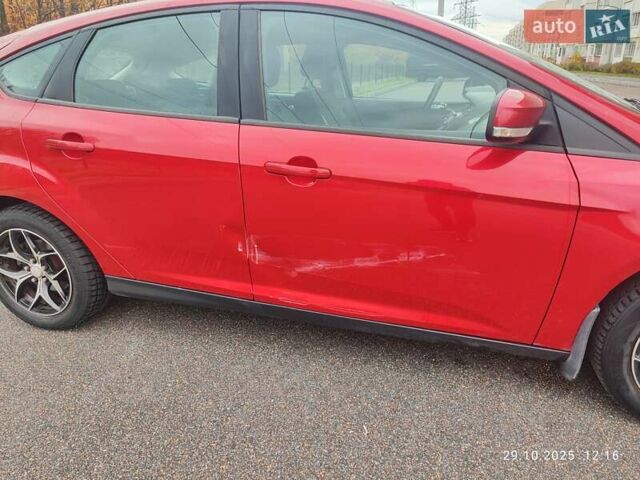 Красный Форд Фокус, объемом двигателя 1 л и пробегом 106 тыс. км за 6700 $, фото 11 на Automoto.ua