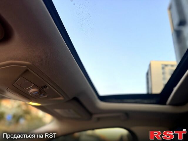Форд Фокус 2015 у Дніпро (Дніпропетровську) на Automoto.ua Червоний Форд Фокус, об'ємом двигуна 2 л та пробігом 102 тис. км за 8500 $, фото 7 на Automoto.ua