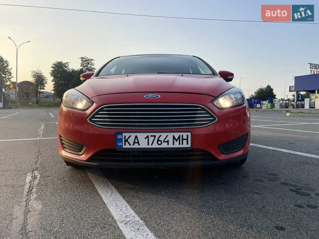 Форд Фокус 2015 у Києві на Automoto.ua Червоний Форд Фокус, об'ємом двигуна 2 л та пробігом 215 тис. км за 7900 $, фото 6 на Automoto.ua