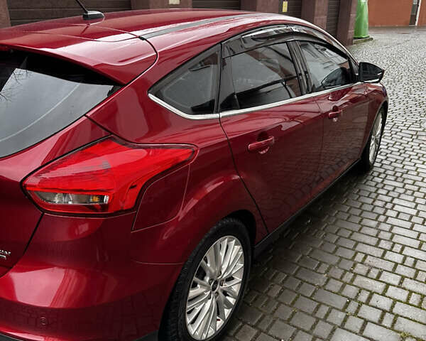 Червоний Форд Фокус, об'ємом двигуна 2 л та пробігом 134 тис. км за 10200 $, фото 4 на Automoto.ua