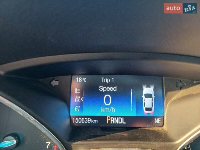 Червоний Форд Фокус, об'ємом двигуна 2 л та пробігом 150 тис. км за 7400 $, фото 4 на Automoto.ua