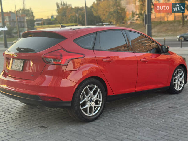 Красный Форд Фокус, объемом двигателя 2 л и пробегом 102 тыс. км за 8500 $, фото 10 на Automoto.ua