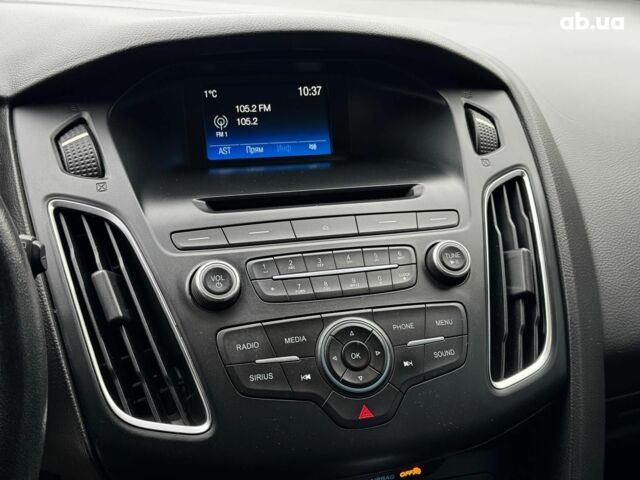 Червоний Форд Фокус, об'ємом двигуна 2 л та пробігом 106 тис. км за 8990 $, фото 14 на Automoto.ua