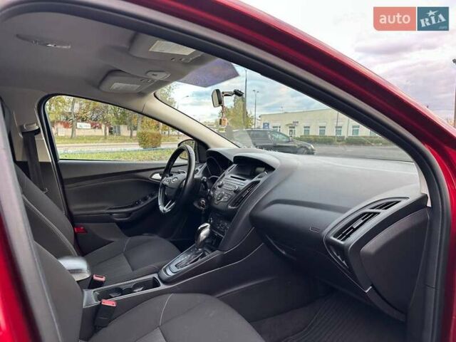 Красный Форд Фокус, объемом двигателя 2 л и пробегом 206 тыс. км за 8500 $, фото 9 на Automoto.ua