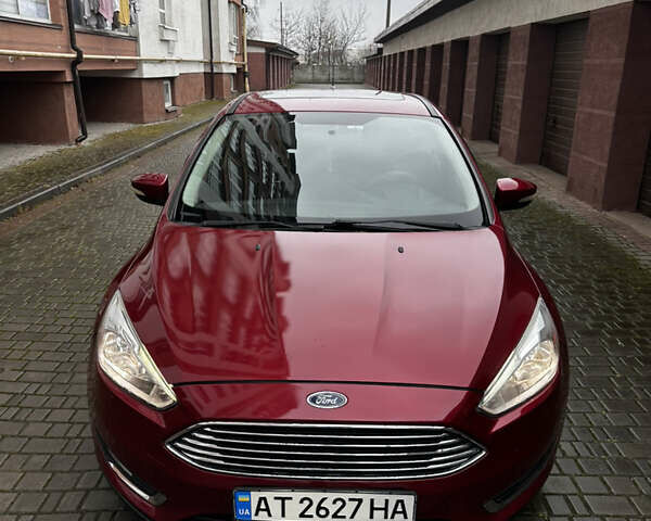 Червоний Форд Фокус, об'ємом двигуна 2 л та пробігом 134 тис. км за 10200 $, фото 1 на Automoto.ua