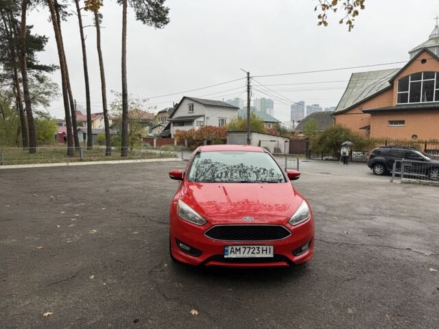 Форд Фокус 2015 в Киеве на Automoto.ua Красный Форд Фокус, объемом двигателя 2 л и пробегом 185 тыс. км за 7400 $, фото 1 на Automoto.ua
