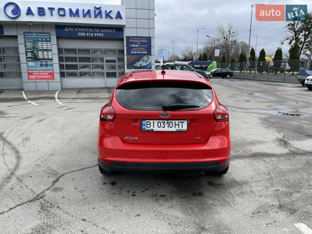Красный Форд Фокус, объемом двигателя 2 л и пробегом 197 тыс. км за 8500 $, фото 7 на Automoto.ua