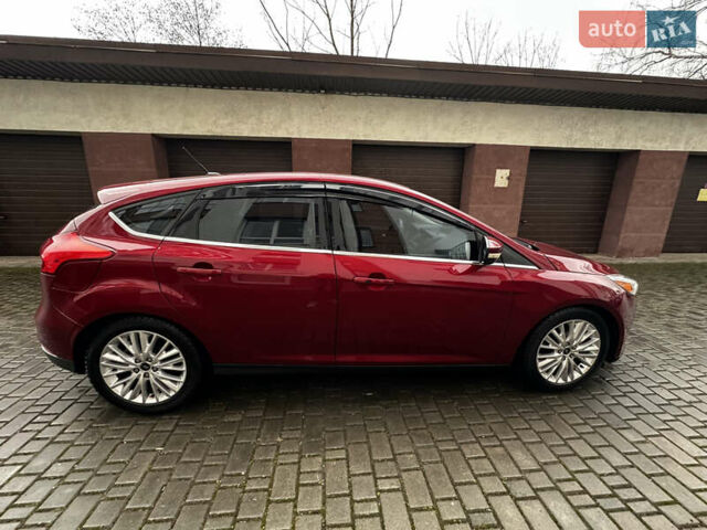 Червоний Форд Фокус, об'ємом двигуна 2 л та пробігом 134 тис. км за 10200 $, фото 5 на Automoto.ua