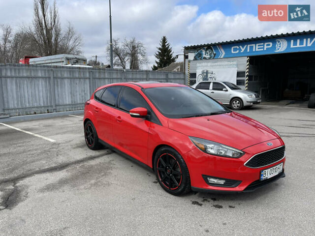 Красный Форд Фокус, объемом двигателя 2 л и пробегом 197 тыс. км за 8500 $, фото 4 на Automoto.ua