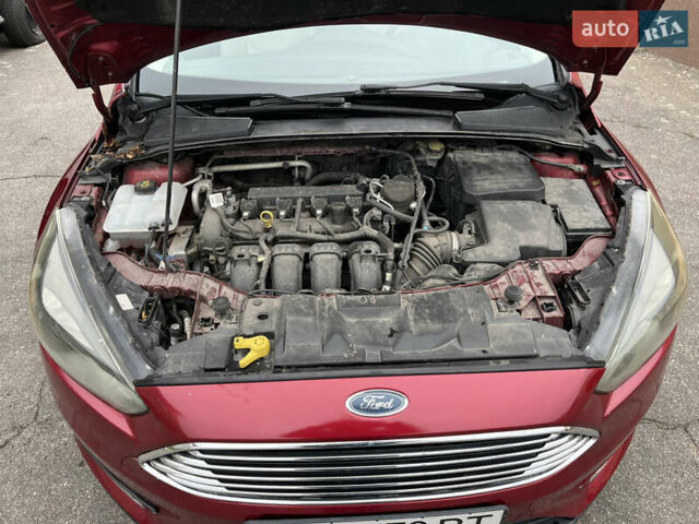 Червоний Форд Фокус, об'ємом двигуна 2 л та пробігом 219 тис. км за 8500 $, фото 51 на Automoto.ua