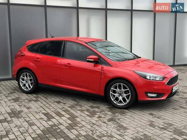 Красный Форд Фокус, объемом двигателя 2 л и пробегом 286 тыс. км за 8200 $, фото 6 на Automoto.ua