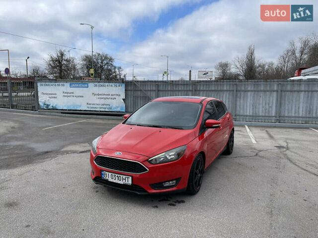 Красный Форд Фокус, объемом двигателя 2 л и пробегом 197 тыс. км за 8500 $, фото 1 на Automoto.ua