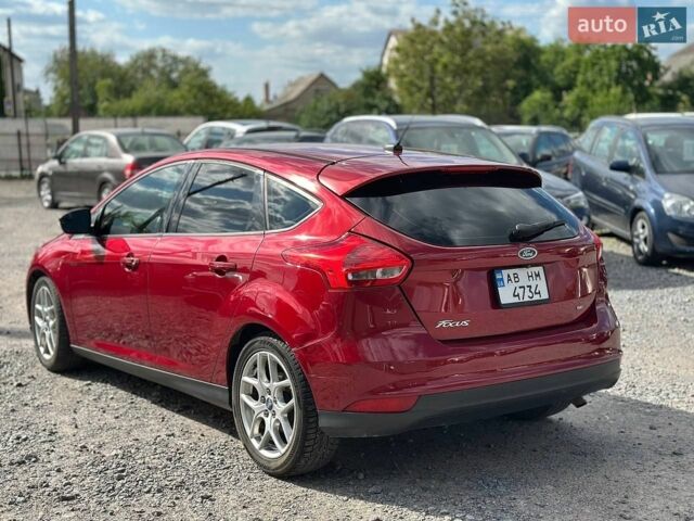 Червоний Форд Фокус, об'ємом двигуна 2 л та пробігом 130 тис. км за 7700 $, фото 1 на Automoto.ua