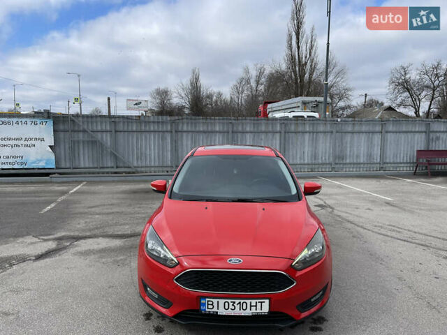 Красный Форд Фокус, объемом двигателя 2 л и пробегом 197 тыс. км за 8500 $, фото 3 на Automoto.ua