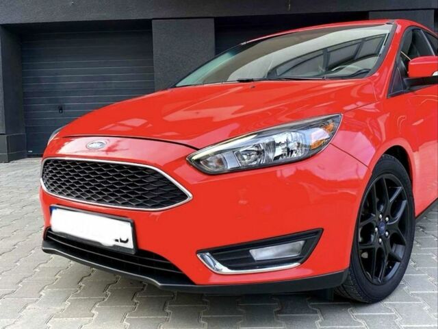 Красный Форд Фокус, объемом двигателя 2 л и пробегом 128 тыс. км за 9200 $, фото 1 на Automoto.ua