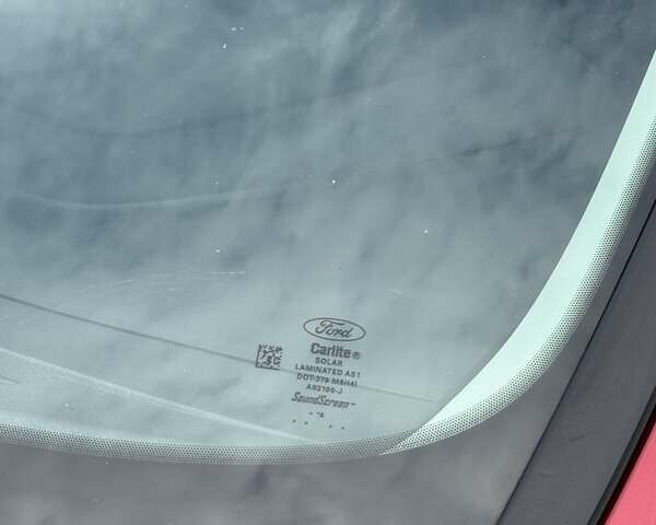 Красный Форд Фокус, объемом двигателя 2 л и пробегом 128 тыс. км за 8950 $, фото 14 на Automoto.ua