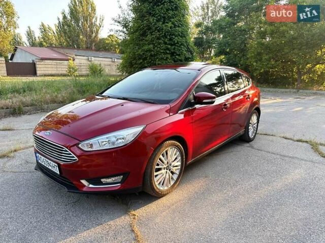 Красный Форд Фокус, объемом двигателя 2 л и пробегом 214 тыс. км за 8800 $, фото 30 на Automoto.ua