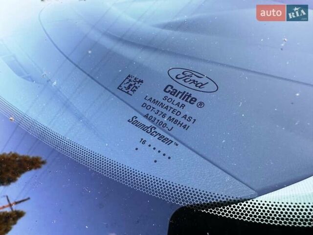 Красный Форд Фокус, объемом двигателя 2 л и пробегом 214 тыс. км за 8800 $, фото 28 на Automoto.ua