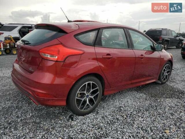 Красный Форд Фокус, объемом двигателя 2 л и пробегом 77 тыс. км за 6900 $, фото 6 на Automoto.ua