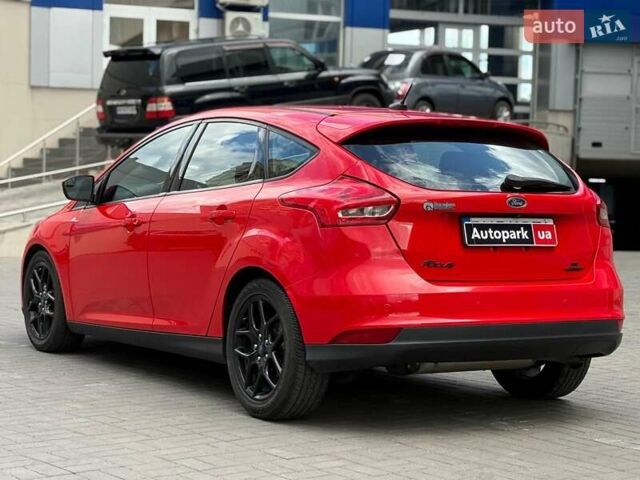 Красный Форд Фокус, объемом двигателя 2 л и пробегом 118 тыс. км за 10940 $, фото 8 на Automoto.ua